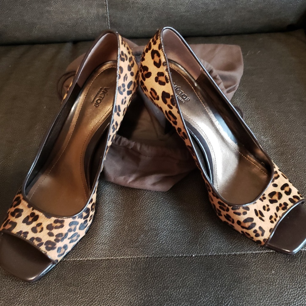 shoes - Picture 4 of 5